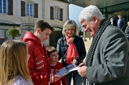 Au contact de la jeunesse